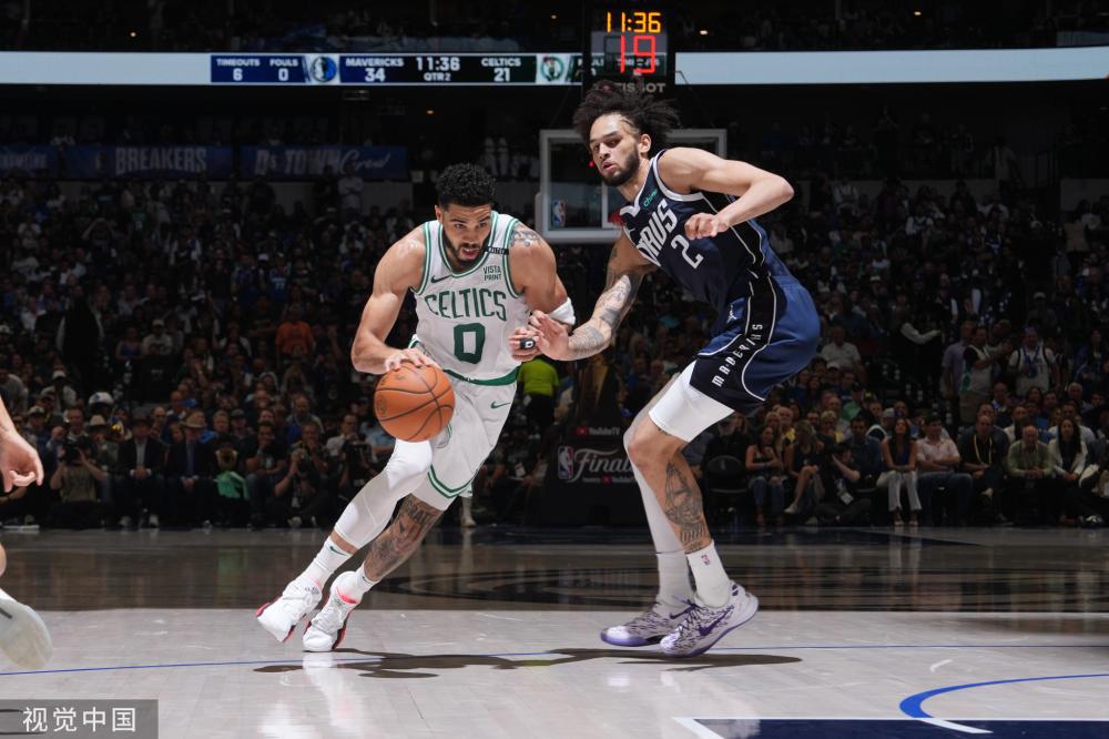 甚至暗示他 甚至暗示他