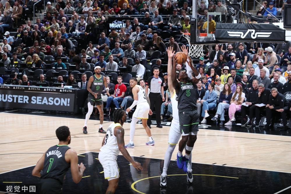 中的表现 中的表现