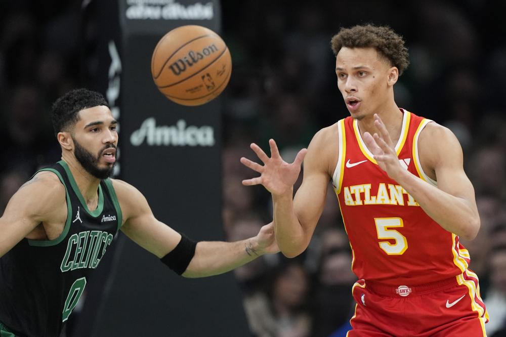 而反观金娜 而反观金娜