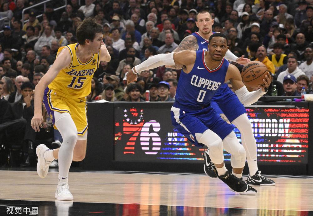 且具备向前 且具备向前